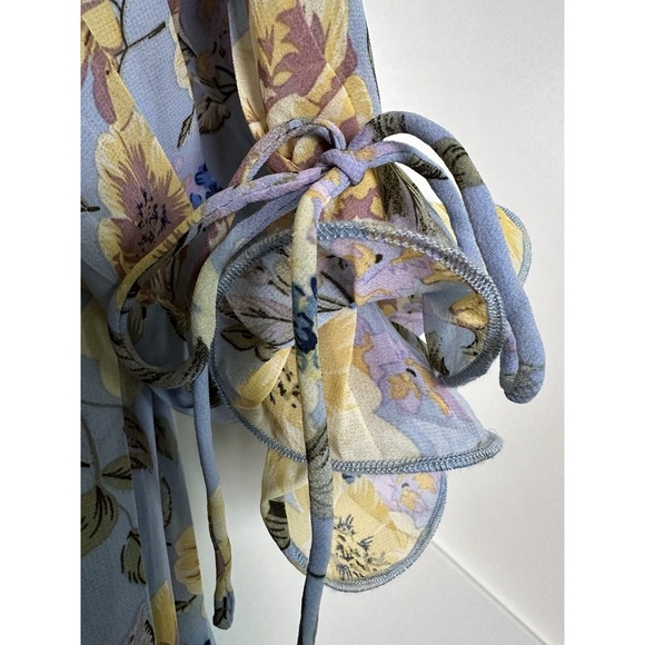 NWT ENDLESS ROSE Women's BOHO Chiffon ROMPER Lt Blue Floral Ruffled Lined Size M - Picture 2 of 10